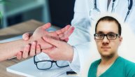Škljocajući prst – dijagnoza koja se rešava zahvatom bez rezova
