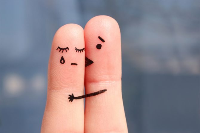 dva prsta ruke kao par