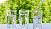 7 prednosti vode koje utiču na zdravlje čoveka, podržanih naučnim istraživanjima
