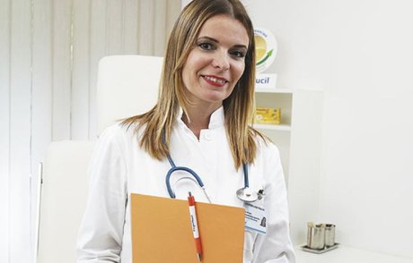 Dr Aleksandra Opančina Bajec