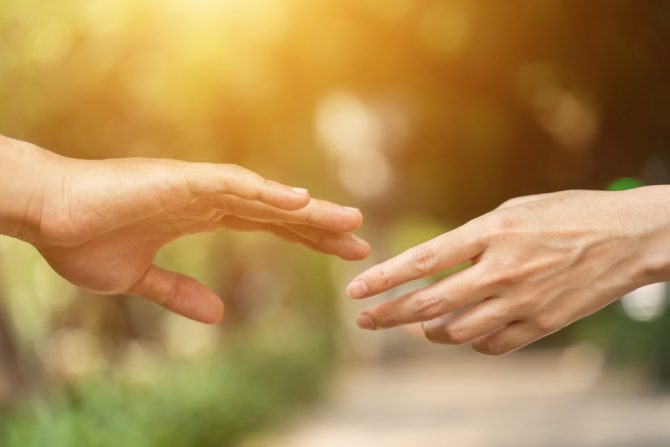 dodir5 vrsta dodoira-neverbalna komunikacija