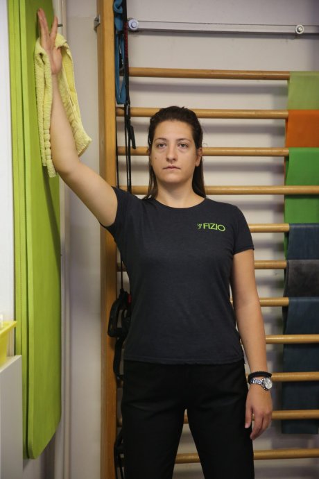 Bol u ramenu vežba 2a