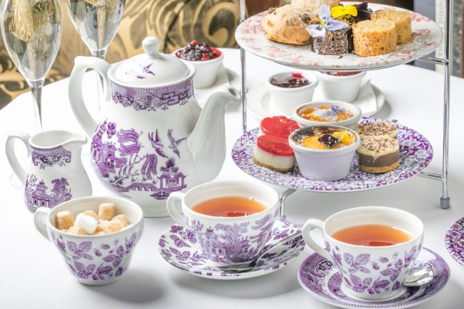 čaj, šećer, mleko, kolači