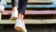 Penjanje uz stepenice ili 10.000 koraka dnevno – šta je bolje za naše srce