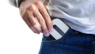 Mobilni telefoni i njihova upotreba povezani sa niskim brojem spermatozoida kod mladića