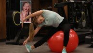 Vežbe sa Elenom: Pilates lopta može da „radi“ za naše zdravlje čak i kada smo na poslu