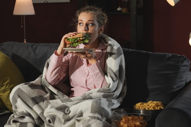 jedemo i kad nismo gladni