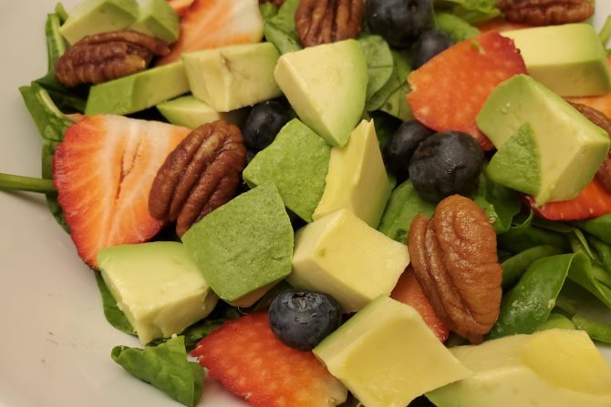 zdrave letnje voćne salate
