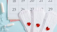 Produžen menstrualni ciklus: 12 mogućih razloga i šta možemo da uradimo