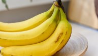 Većina ljudi ujutru na prazan stomak pojede bananu, evo da li je to dobro ili ne