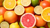 Jedno voće prepuno vitamina C može da izazove ozbiljne interakcije sa nekim lekovima
