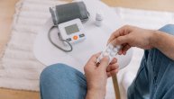 Kada je najbolje da uzimate lekove za pritisak – ujutru ili uveče?