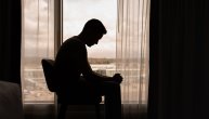 Tabu okovan stidom, zavisnost od „filmova za odrasle” postaje sve veći mentalni problem, kako da ga prepoznamo