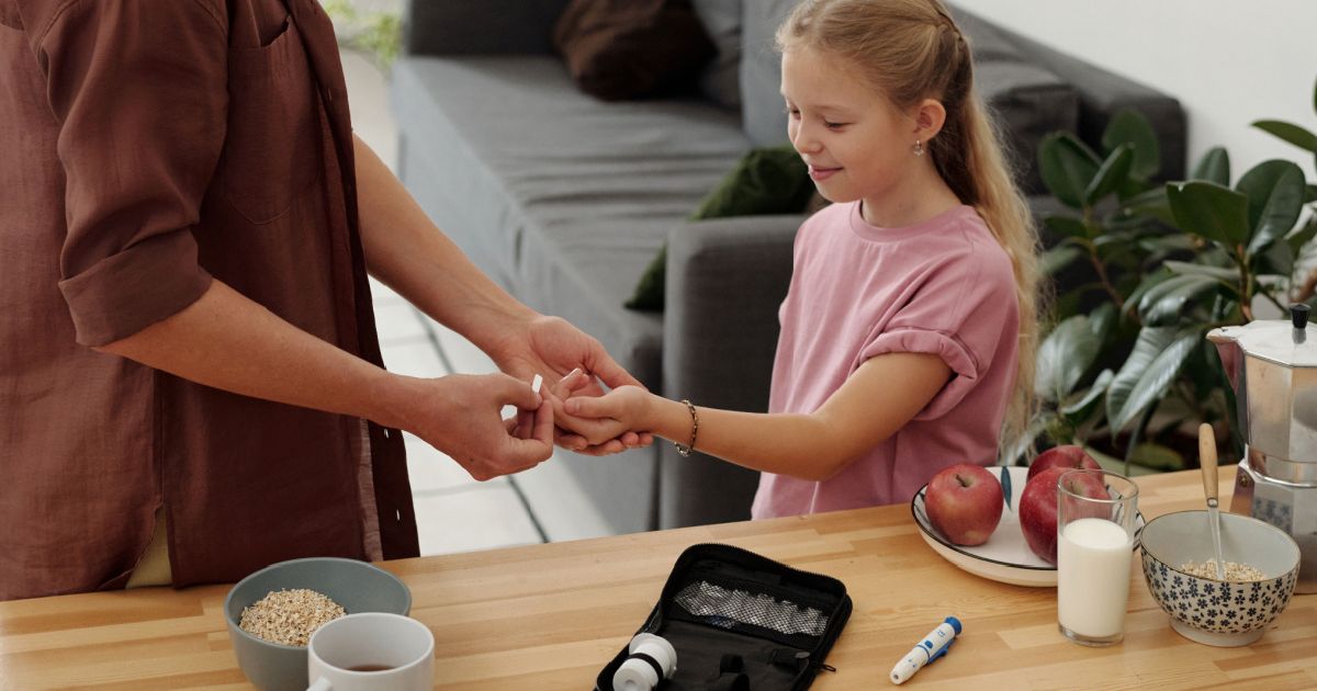 Child's wounds heal slowly and skin changes are frequent: It might be a serious disease requiring treatment