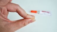 Dermatolog savetuje kako da uklonite super lepak sa kože