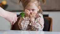 Ne terajte dete da jede povrće: Naučnici otkrivaju 6 načina koji zaista daju rezultate