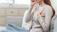 Kašalj koji ne prolazi: Kada je posledica virusa, a kada znak za pregled