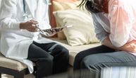 Hijatus hernija kod žena u menopauzi: Zašto tegobe mogu da postanu izraženije i koje probleme mogu da naprave